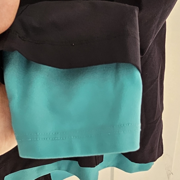 (S) Running room fit wear jersey zip up jacket - Picture 6 of 11